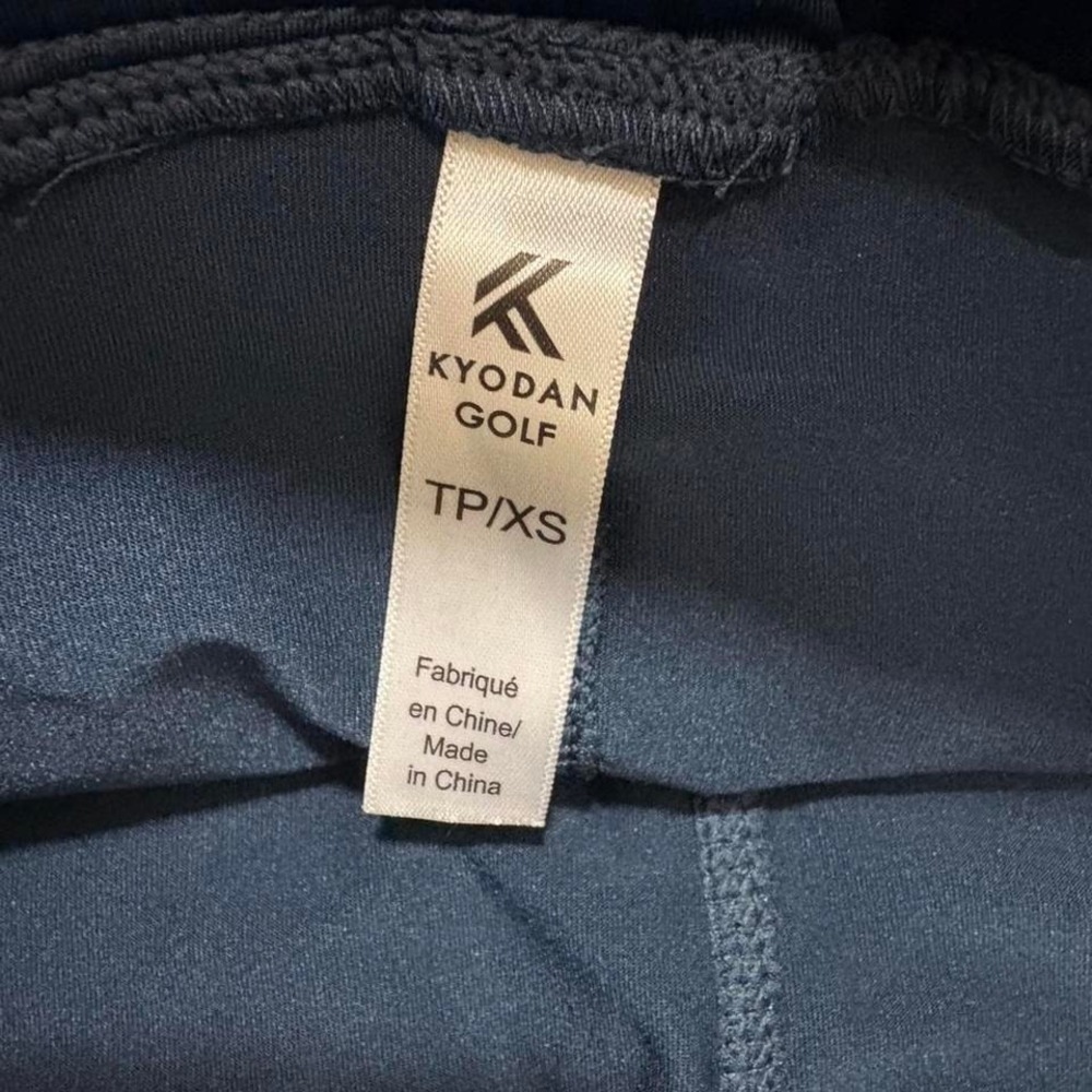 Navy blue Kyodan Activewear Golf Tennis Pickleball or workout Skort golf skirt - Picture 7 of 8
